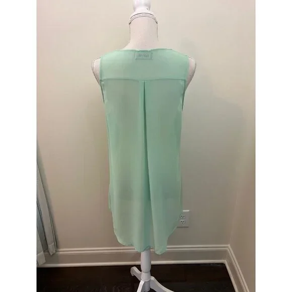 Fab'rik Light Green Sleeveless Front Zip Top Size Large - Picture 2 of 6